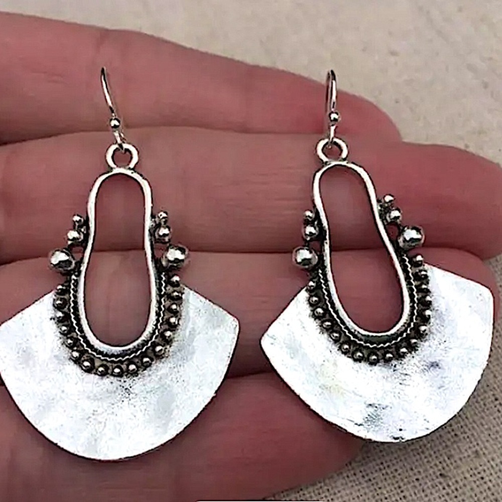 Silver Boho Geometric Irregular Dangle Earrings - Picture 2 of 6
